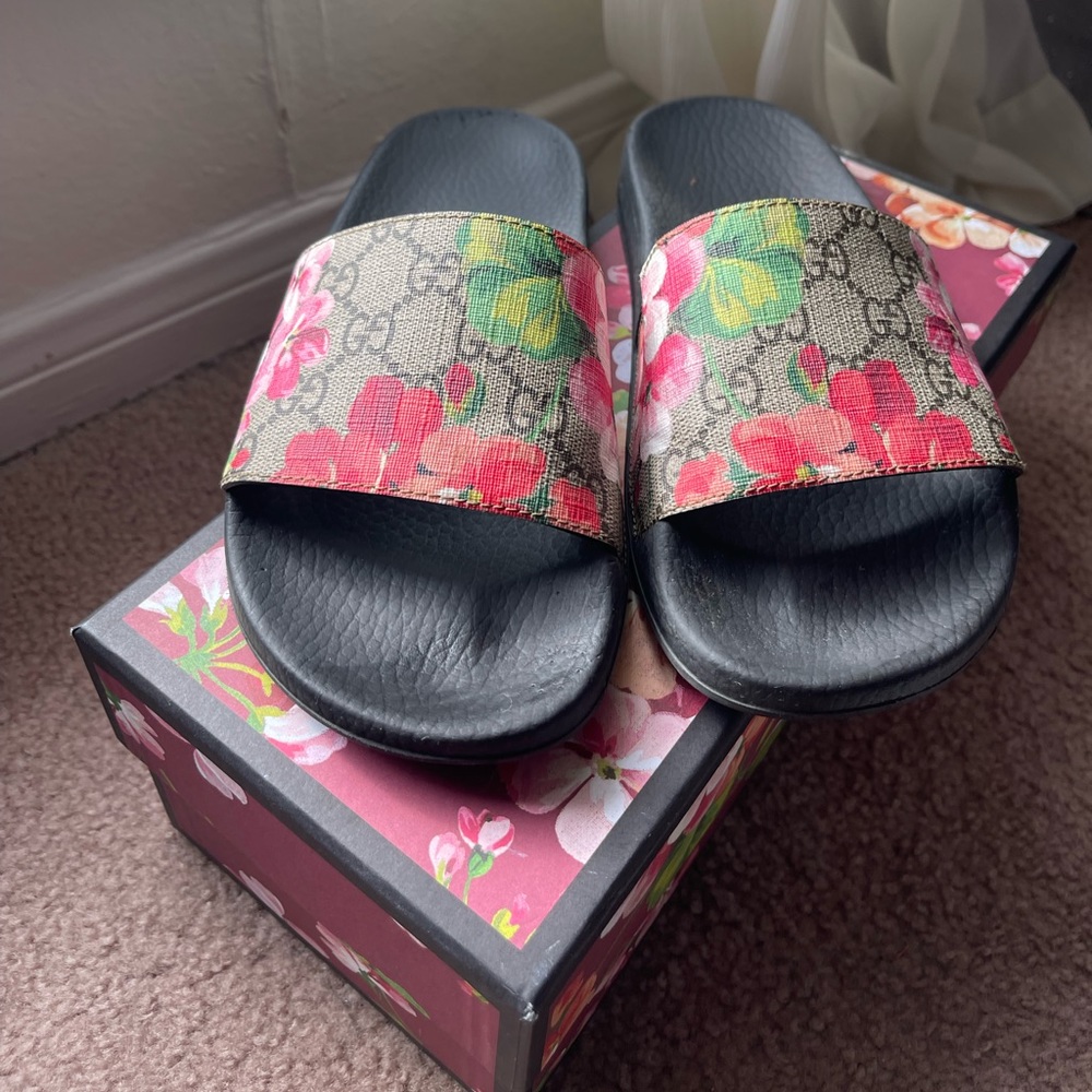 Gucci Slides